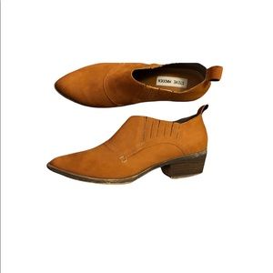 Steve Madden Auckland Cognac Brown Leather Booties | size 7